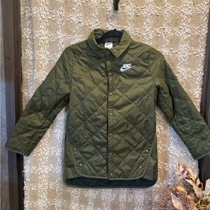 Nike Kids Therma-Fit Jacket, Rough Green/Sequoia/White, Size S 7/8